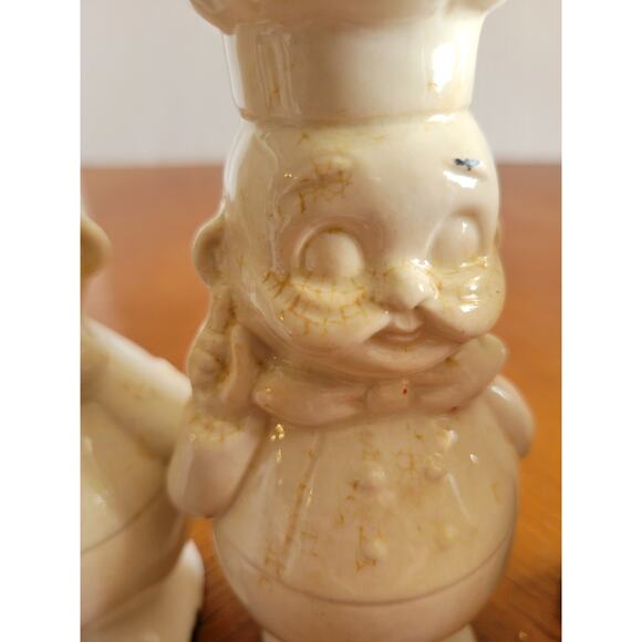 Vintage Salt Pepper SP Shaker Chef & Amish Couple Ceramic Novelty Figures *Flaws - Picture 4 of 16